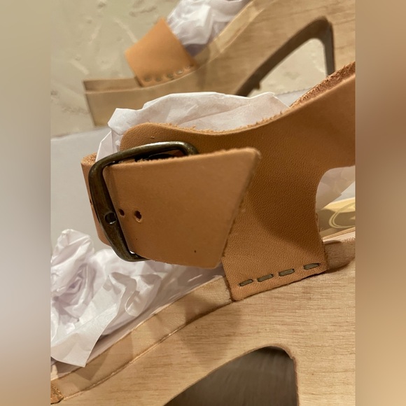 No.6 Two Strap Leather Wood Tan Platform Clog - Picture 11 of 14